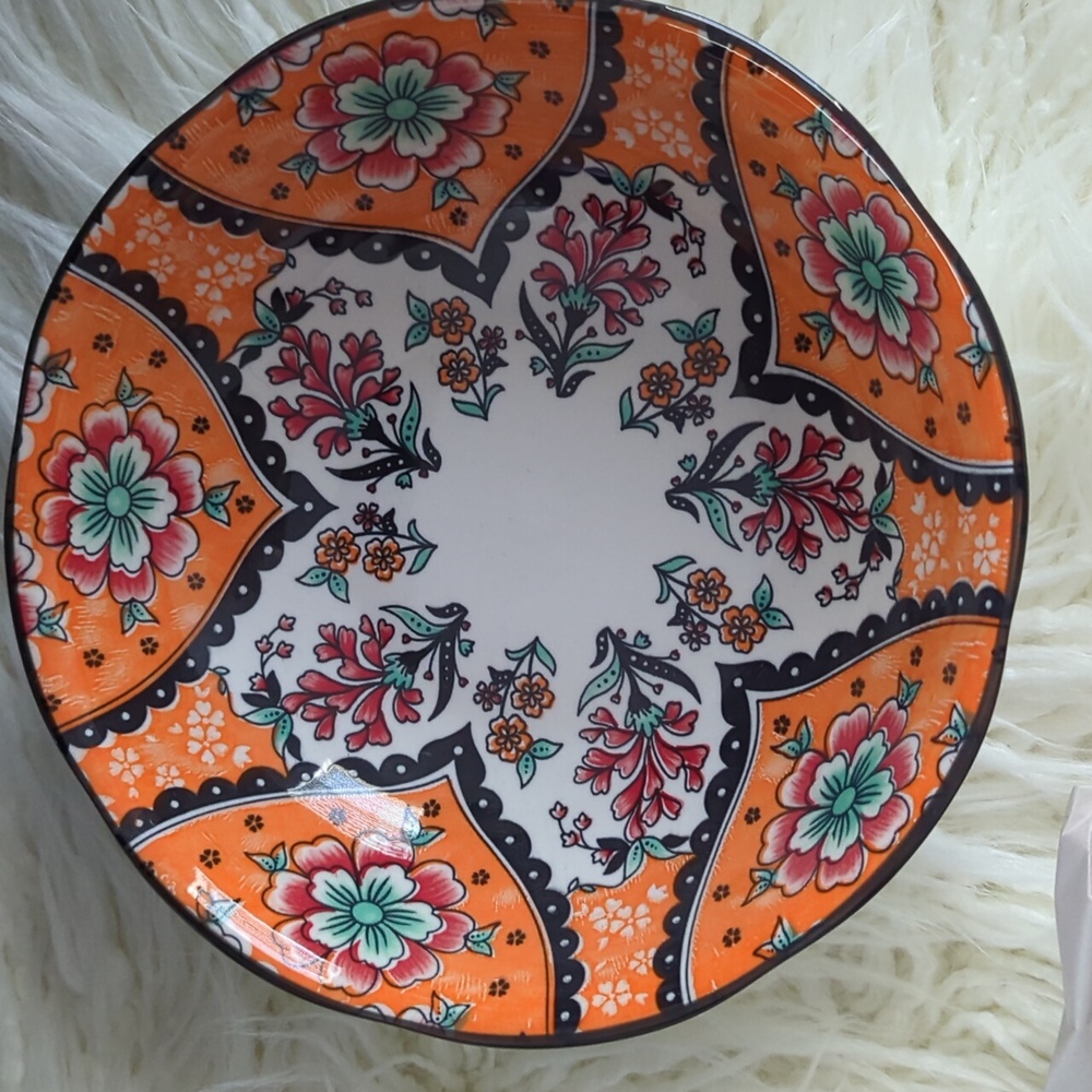 Decorative bowl NWT